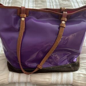 Dooney & Bourke shoulder bag